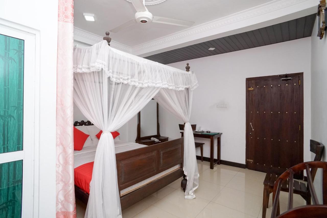 Shirantha Hotel Galle Ngoại thất bức ảnh